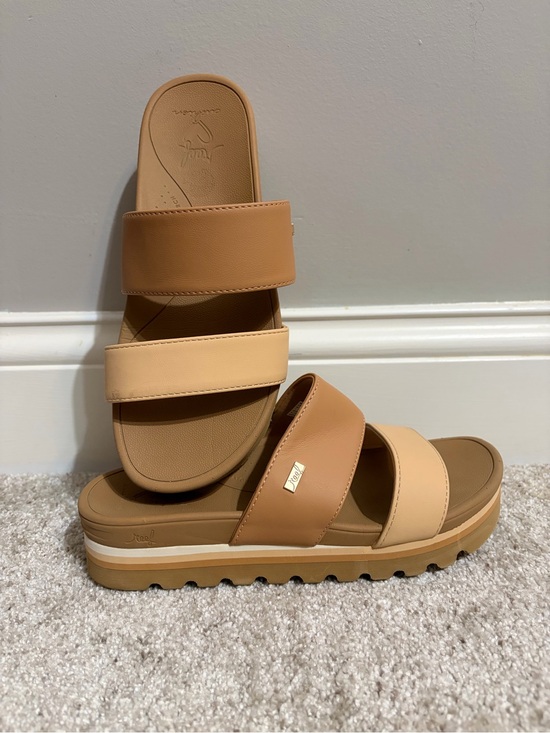 Reef Shoes - Reef Women’s Banded Horizon Hi Slide